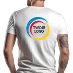 Męska koszulka z kolorowym nadrukiem